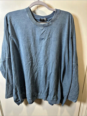 Aleeza Paris  Long Sleeve Top Size 5XL (200)